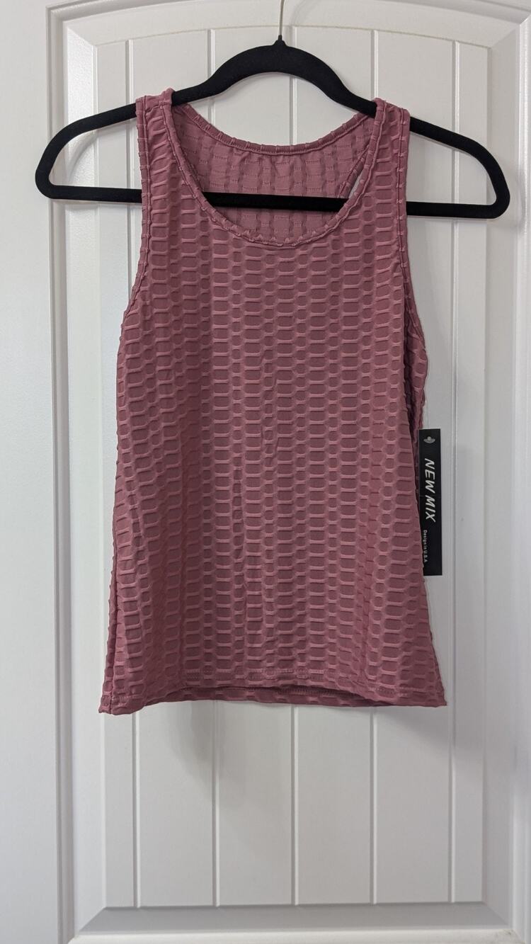 NEW MIX Textured Pink 2-Piece Tank Top & Shorts Set Stretch Women's S/M